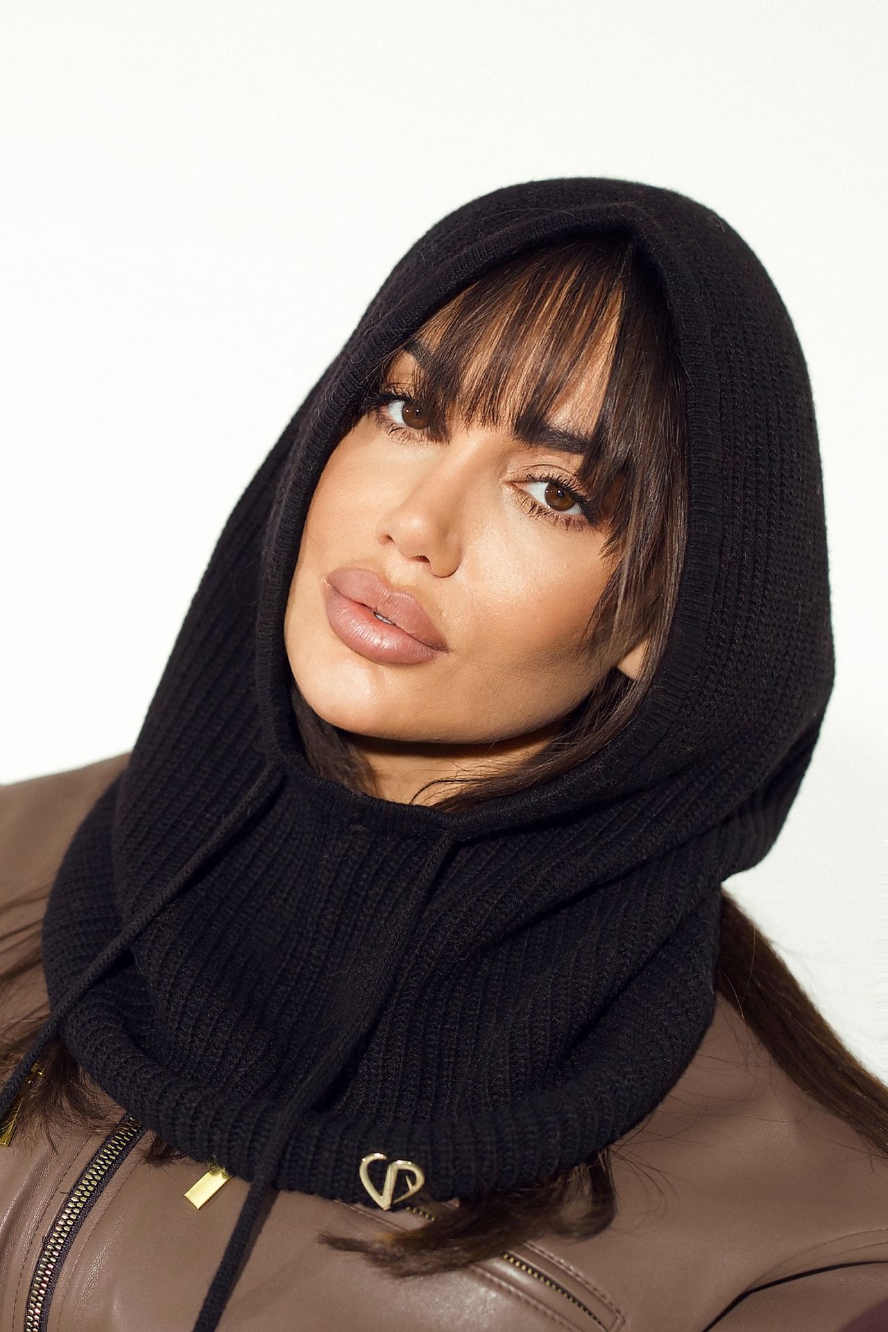 Czarna balaclava Mia - obrazek 4