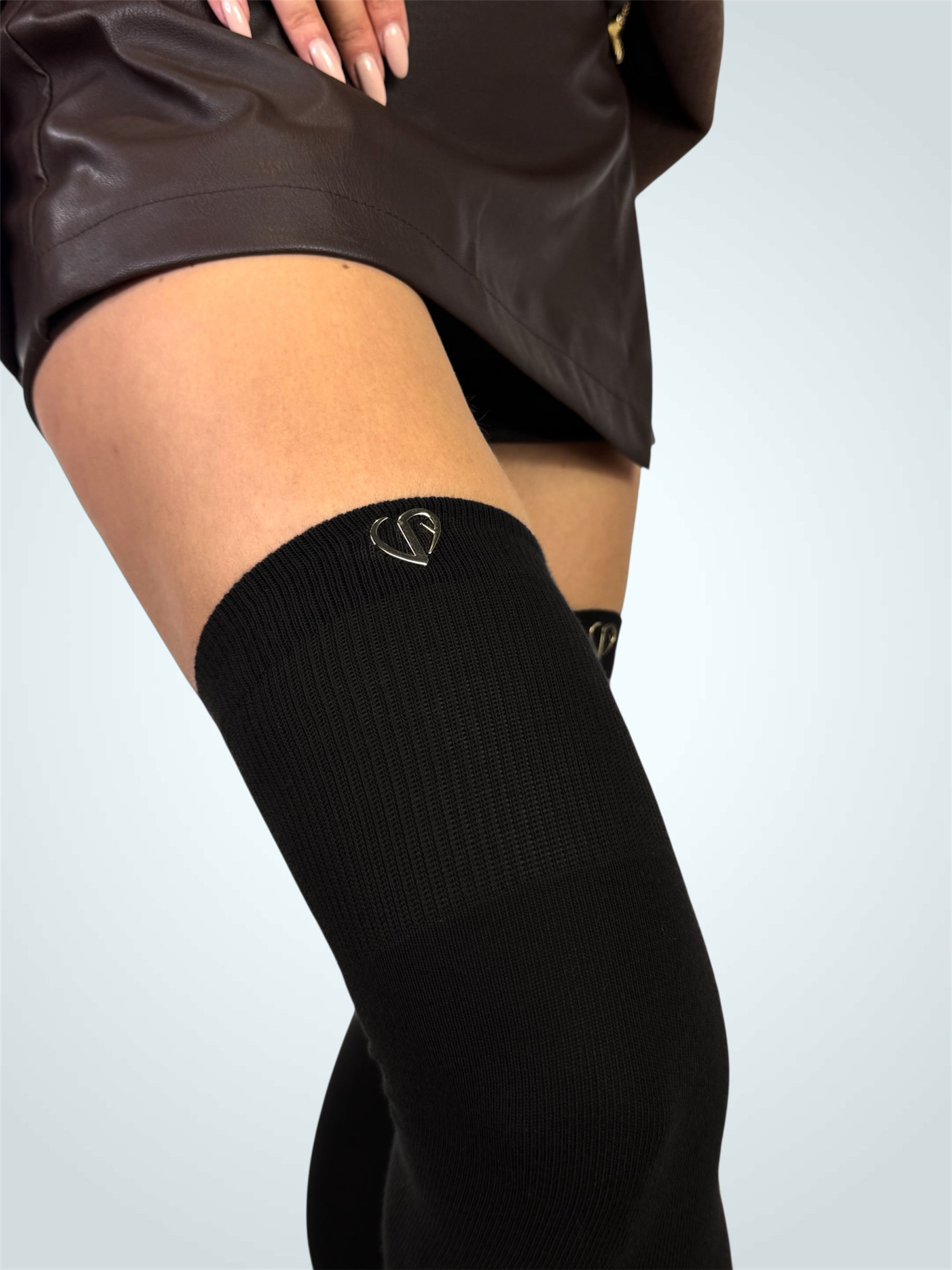 Czarne zakolanówki LoveYa - obrazek 4